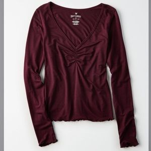 AE SOFT&SEXY LONGSLEEVE CINCH LETTUCE TRIM TOP